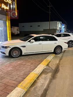 جنسس G90